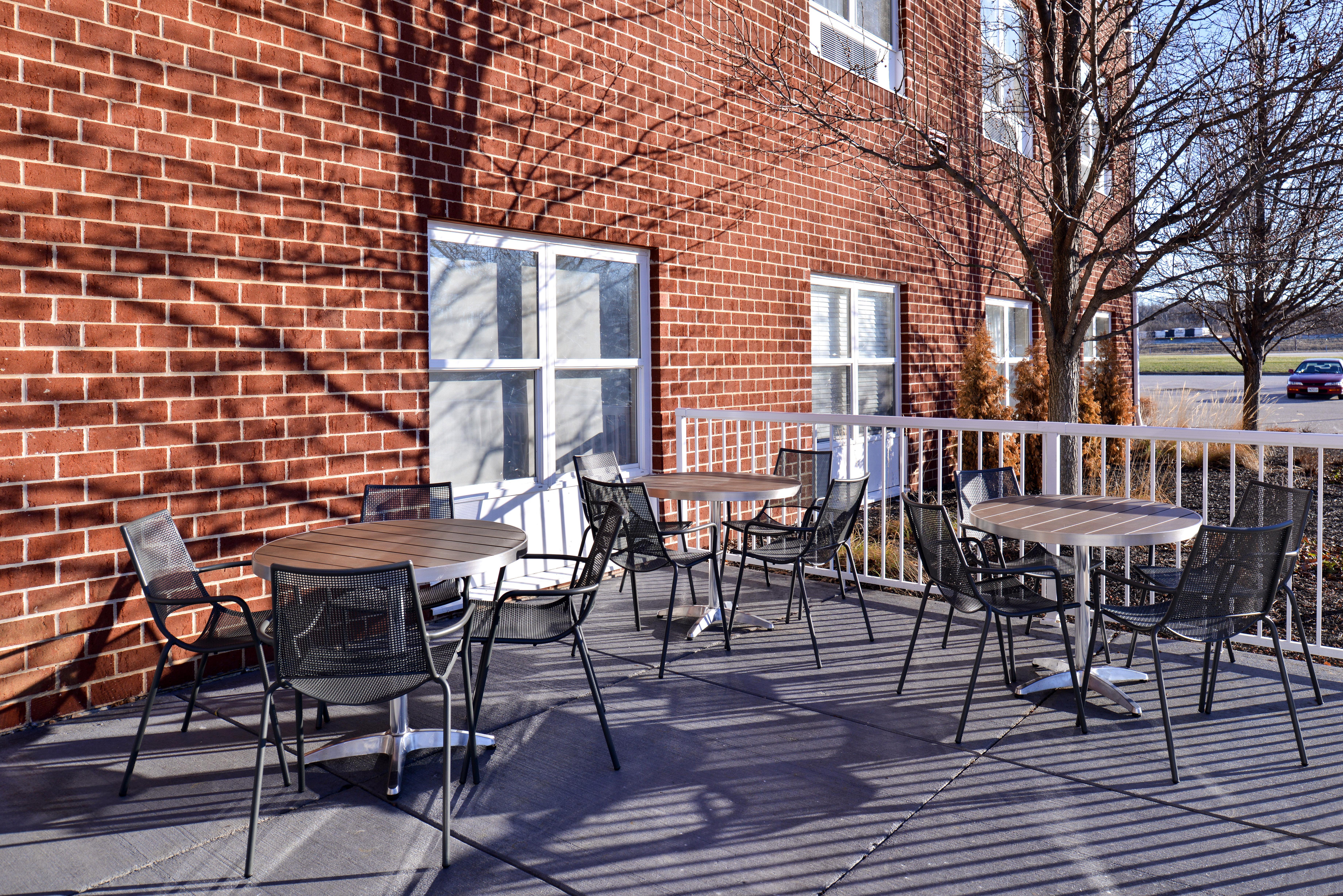 Holiday Inn Express Hotel & Suites St. Louis West-O'Fallon By Ihg Exterior foto